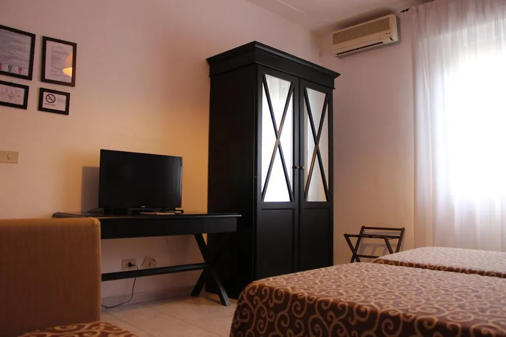 Hotel Alex Florença 3*,