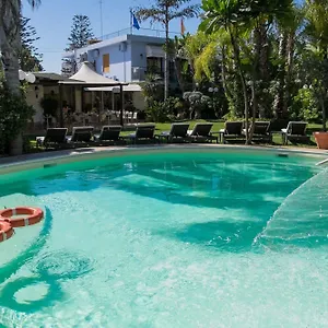 **** Hotel Villamare Italië