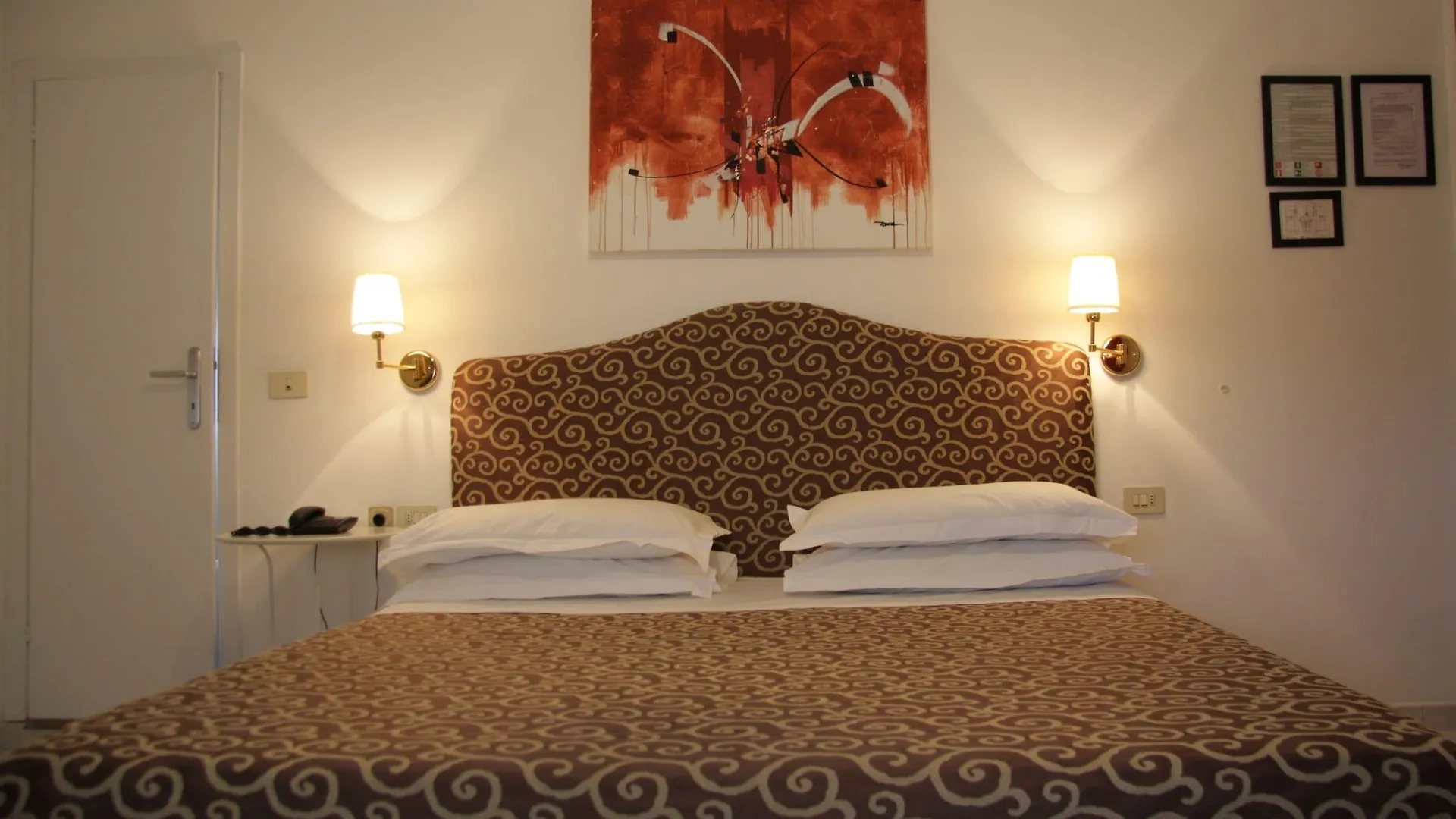 Hotel Alex Firenze 3*,