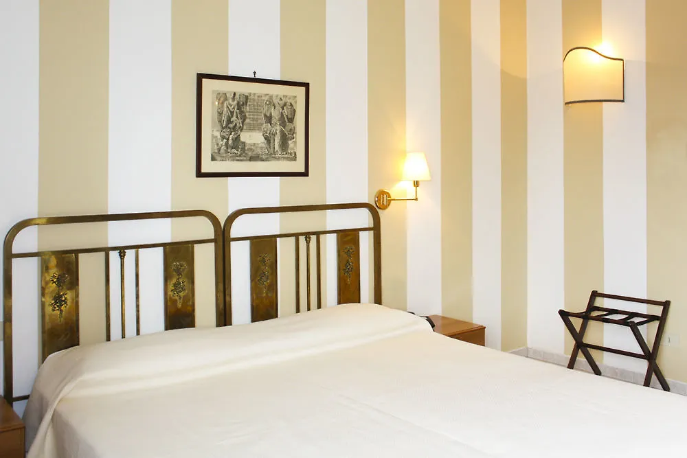 Hotel Alex Firenze 3*,  Italia